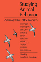 front cover of Studying Animal Behavior