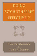 front cover of Doing Psychotherapy Effectively