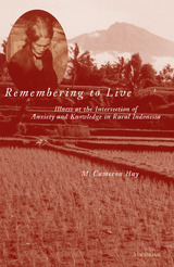 front cover of Remembering to Live