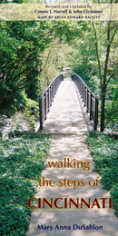 front cover of Walking the Steps Of Cincinnati