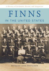 front cover of Finns in the United States
